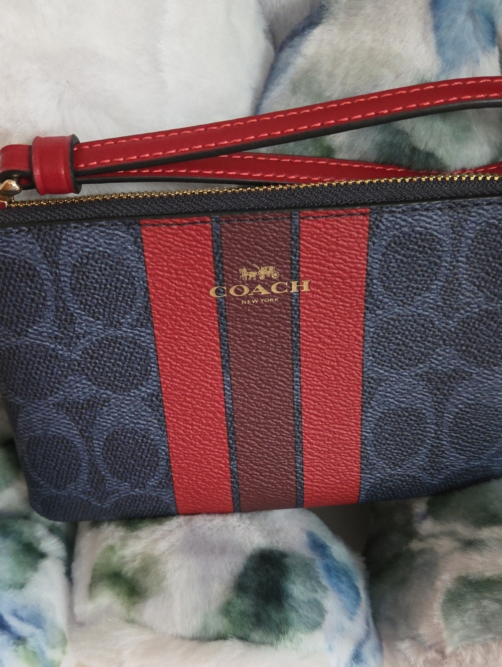 NWT Coach Navy Signature Canvas Wristlet with Red Stripe